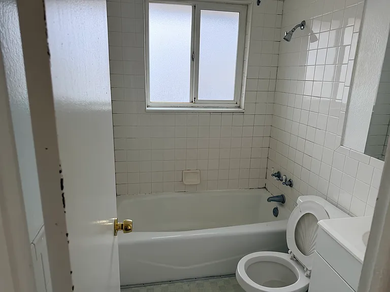 717 N Tennyson St #A — Photo 8