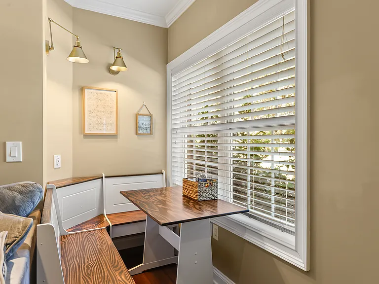 1233 Wilmington Island Rd #C — Photo 3