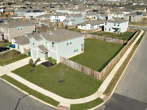 8130 Calisto Manor, San Antonio, TX 78252