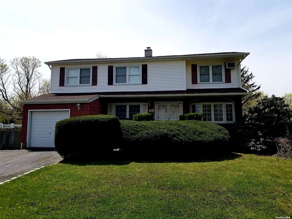 1st image of 2 Parkside Dr