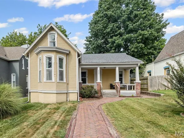 132 N Pennsylvania Ave, Belleville, IL 62220