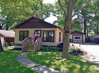 24419 67th St, Salem, WI 53168