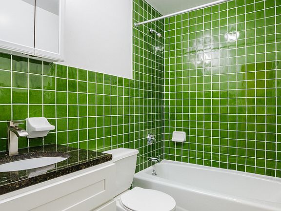 5th image of 667 Meeker Ave APT 3F