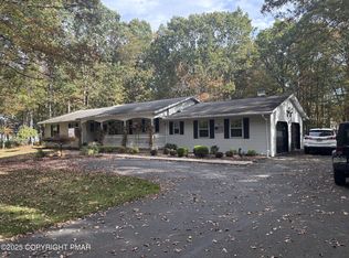 254 Blackthorn Dr, Saylorsburg, PA 18353