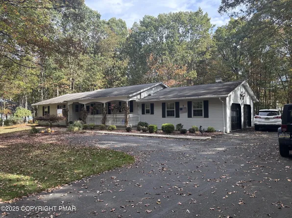 254 Blackthorn Dr, Saylorsburg, PA 18353