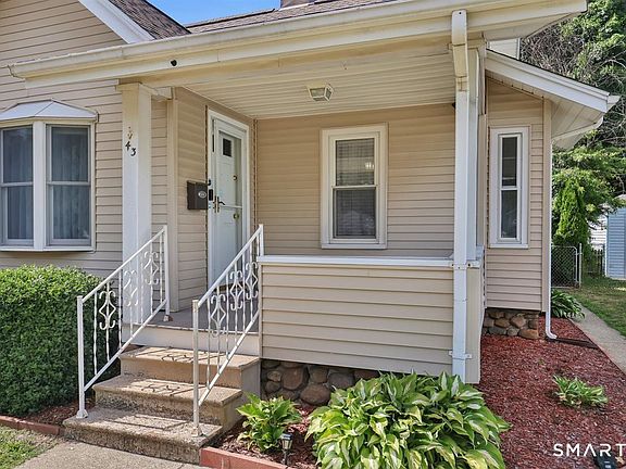3rd image of 43 Barraclough Avenue