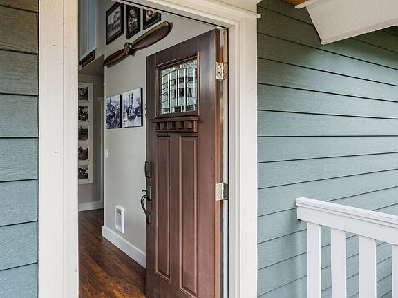 3rd image of 11303 86th Avenue E