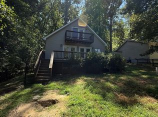 1991 S Lakeshore Dr, Louisa, VA