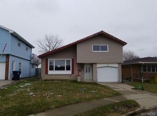 68 Baker Ct, Buffalo, NY 14218