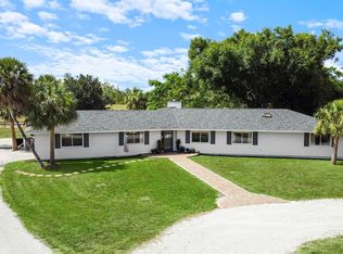 5240 Myakka Valley Trl, Sarasota, FL 34241