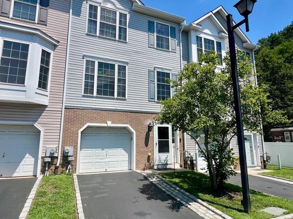 100 Parker Ave UNIT 2