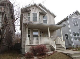 2555 N 33rd St, Milwaukee, WI 53210