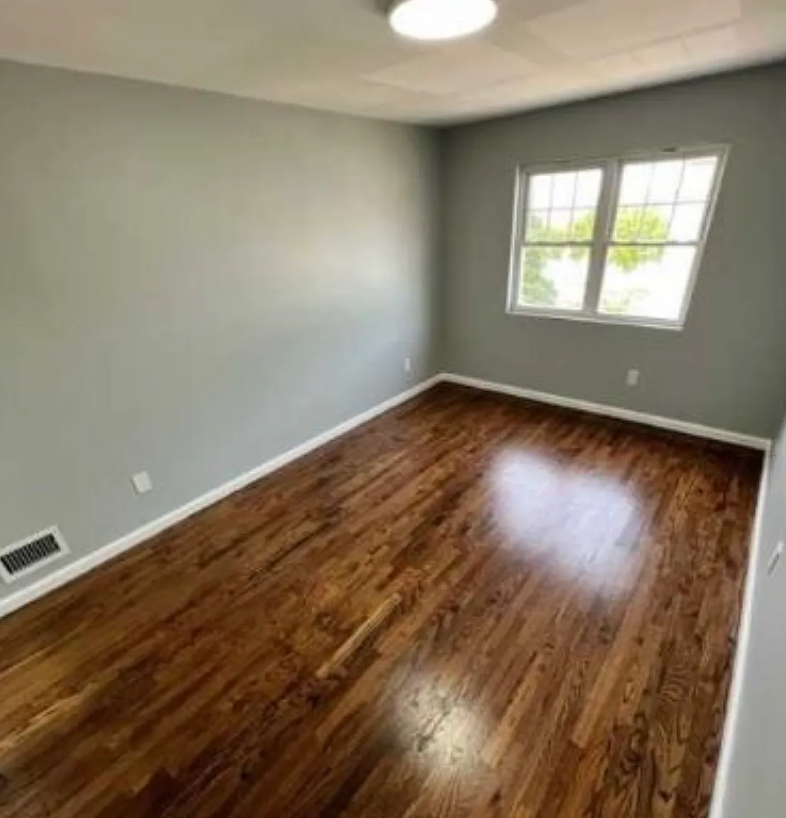 507 Grand Ave — Photo 2