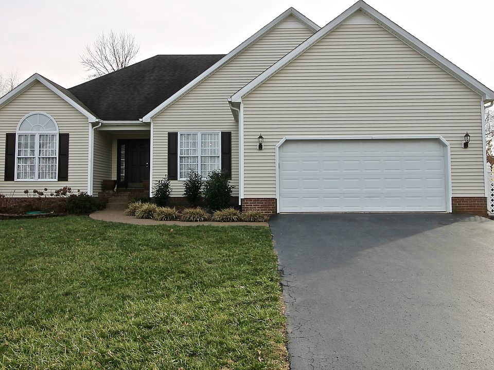 1st image of 721 Wintergreen Ct