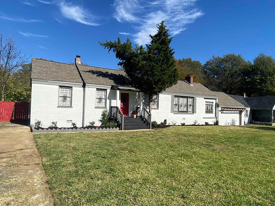 1st image of 706 E Davant Ave