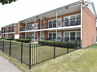 2900 Elizabeth Ave #1S, Zion, IL 60099