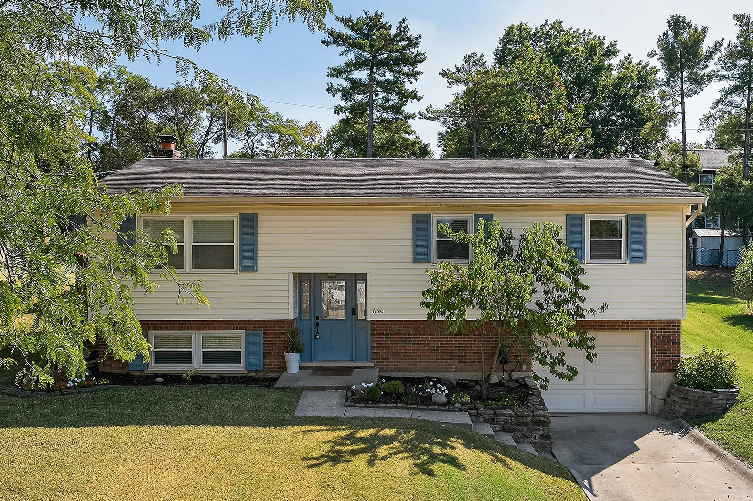 630 Perimeter Dr photo 1