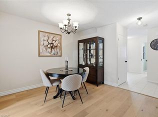 38 Grindstone Way, Hamilton, ON L9H 7B7