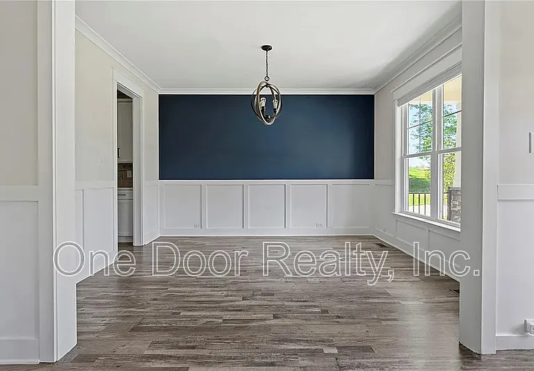 5320 Linkshire Ln — Photo 10