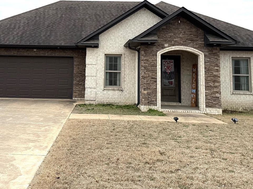 1st image of 103 Jenny Ln
