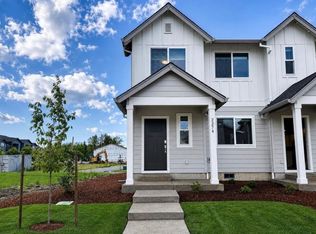 2274 Sawtelle Dr, Woodburn, OR 97071
