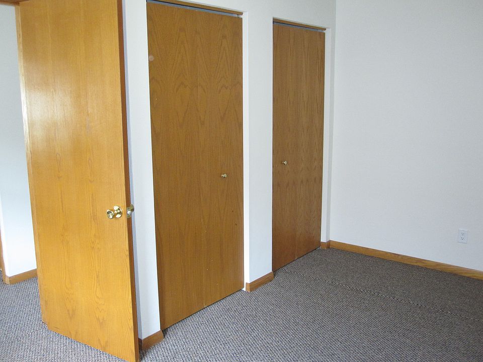 2nd image of 530 W Main St #13012767