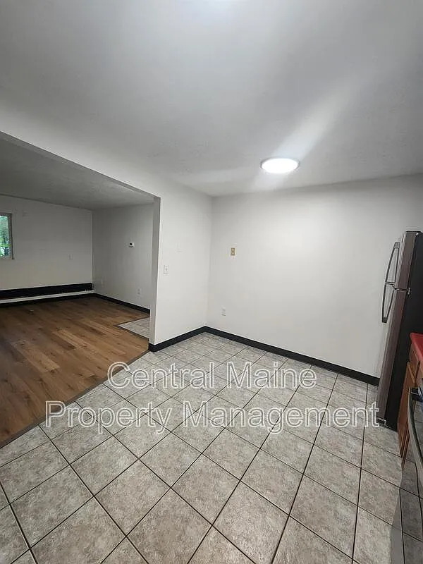 2 bed, 1.0 bath, 900 sqft, $1,650 — Photo 3