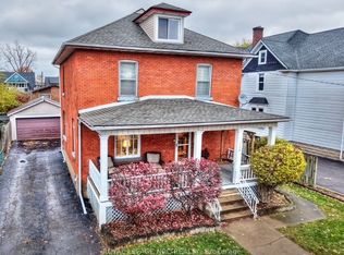 138 Young St, Welland, ON L3B4C8