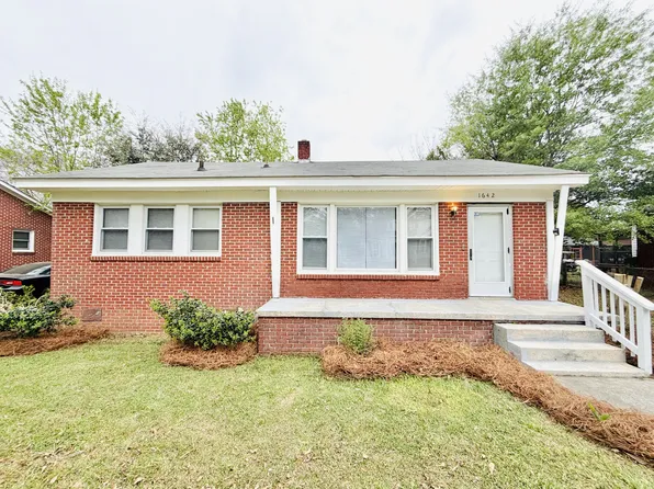 1642 Oak St, Cayce, SC 29033