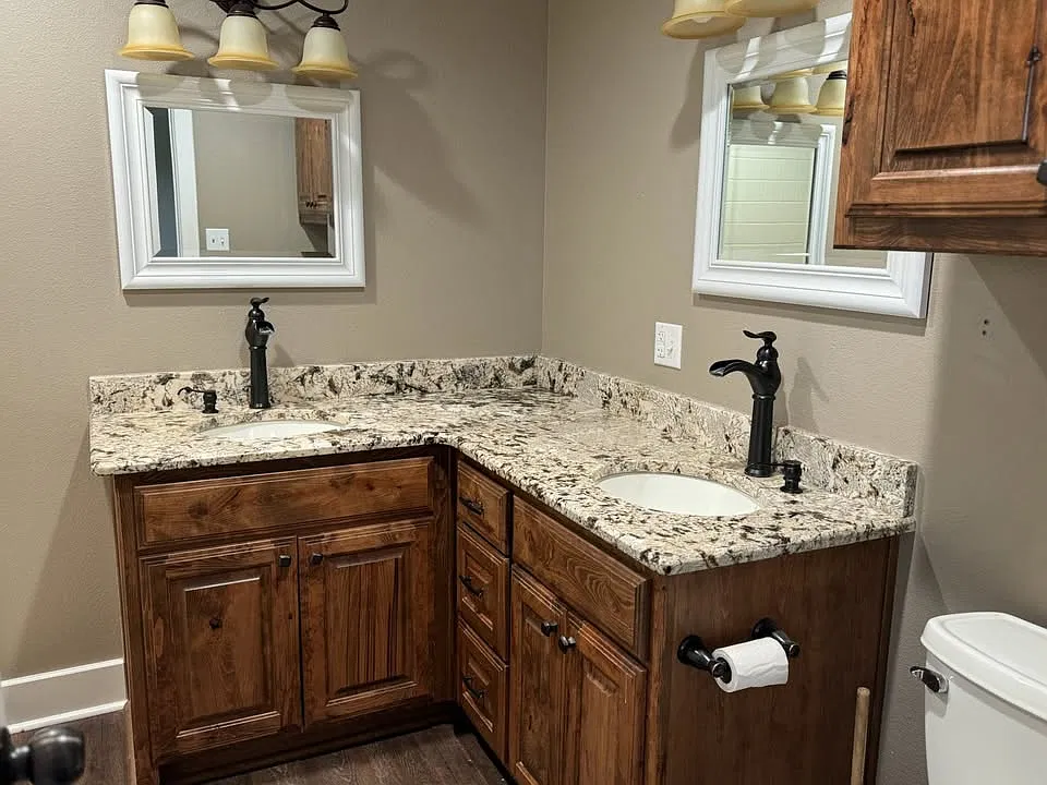 3 bed, 1352 sqft, $1,550 — Photo 4
