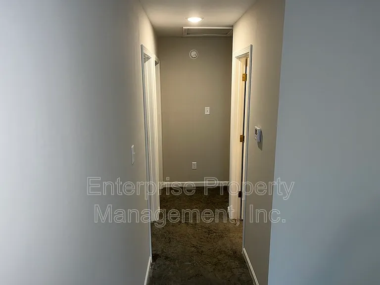 2645 Mirror Ave — Photo 13