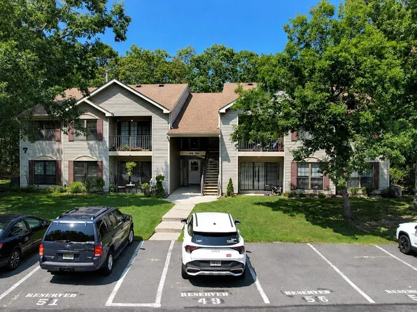 56 Sussex Pl #56, Absecon, NJ 08205