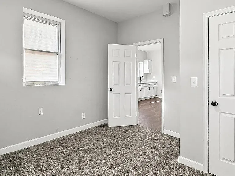 2301 Whittier Ave #1 — Photo 19
