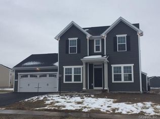 5943 Kennebec Ct, Farmington, NY 14425