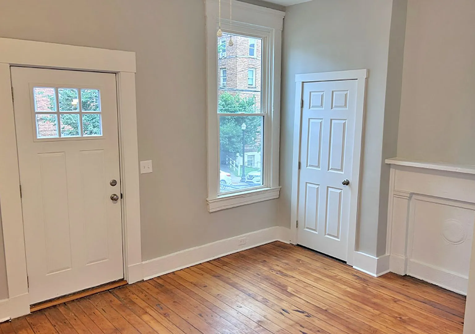 Daniels 26 — Photo 2