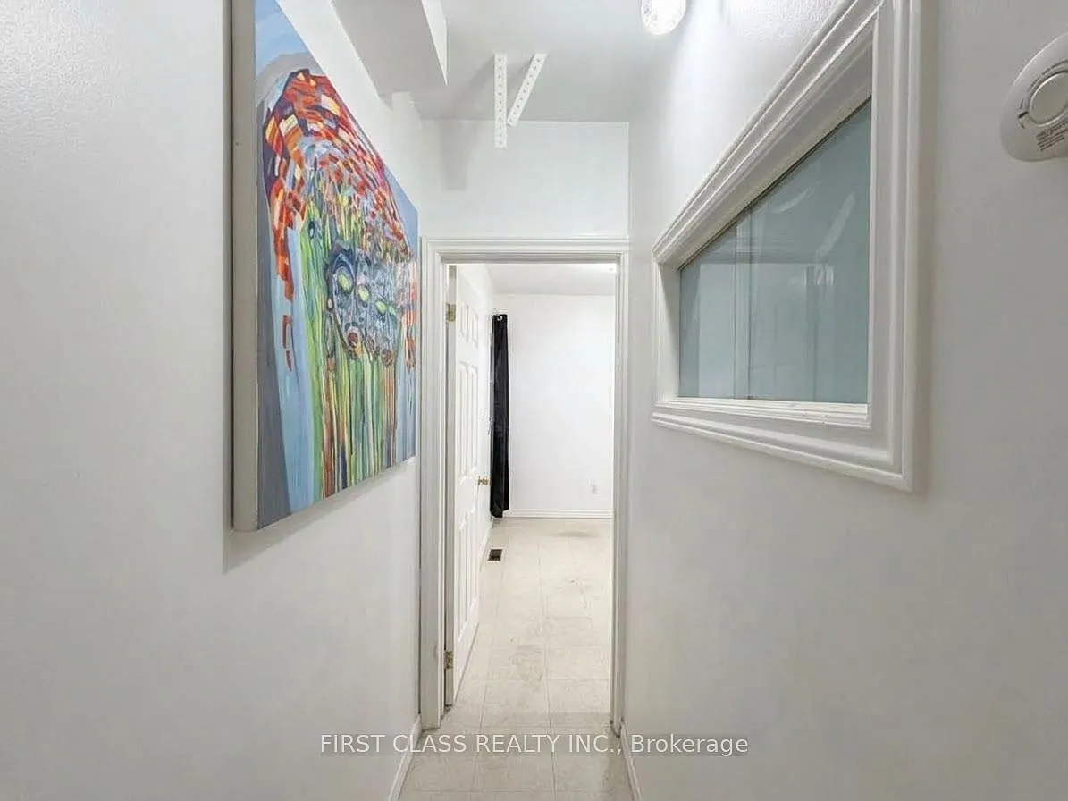 4 bed, $2,995 — Photo 2