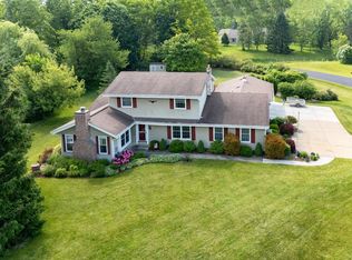 W255N9274 Tomahawk Dr, Lisbon, WI 53089