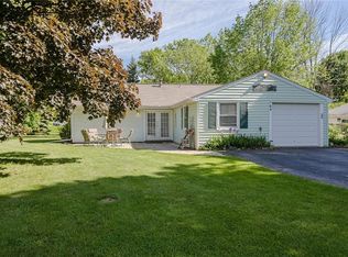 64 Birchbrook Dr, Rochester, NY 14623