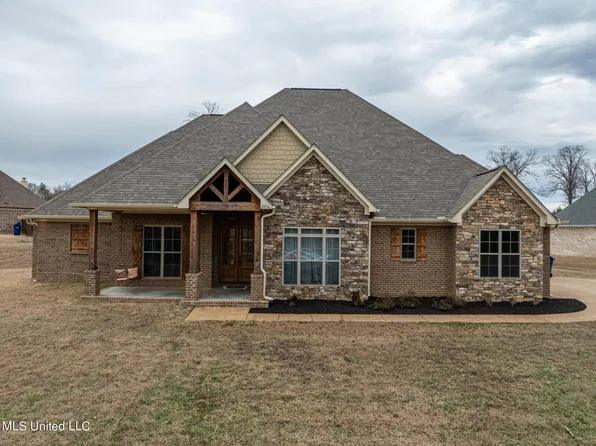 4556 Bakers Trl E, Nesbit, MS 38651