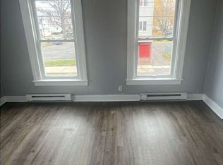 404 Center St #2A, Meriden, CT 06450