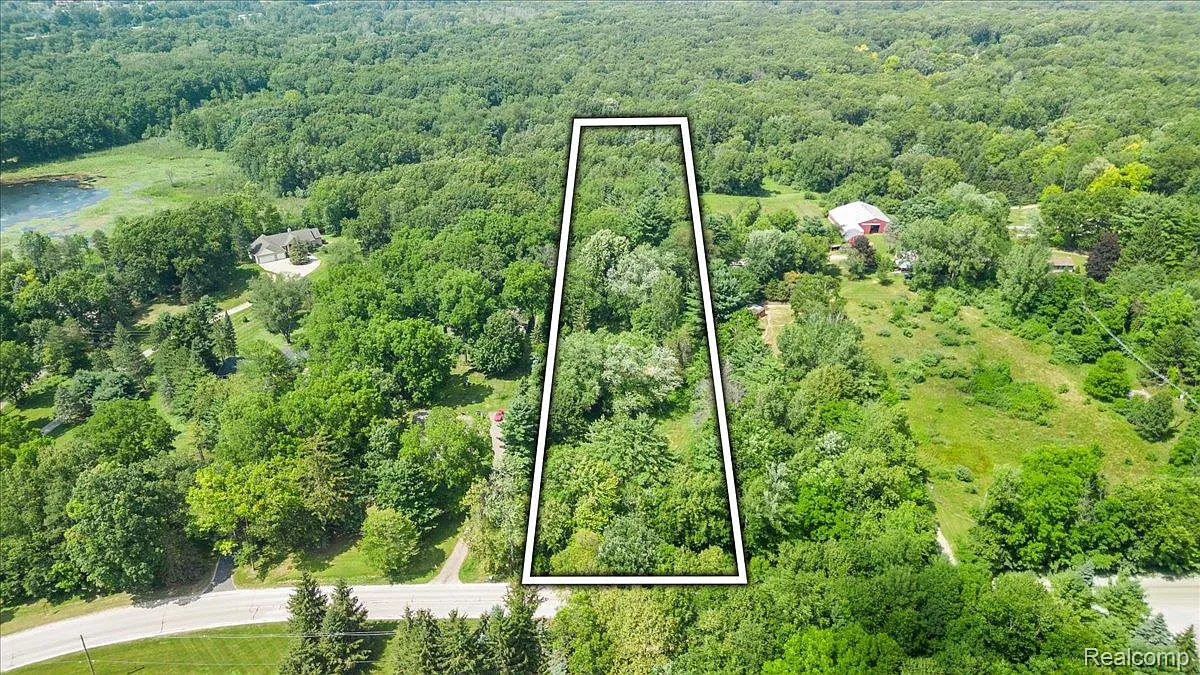 11071 Newman Rd photo 1