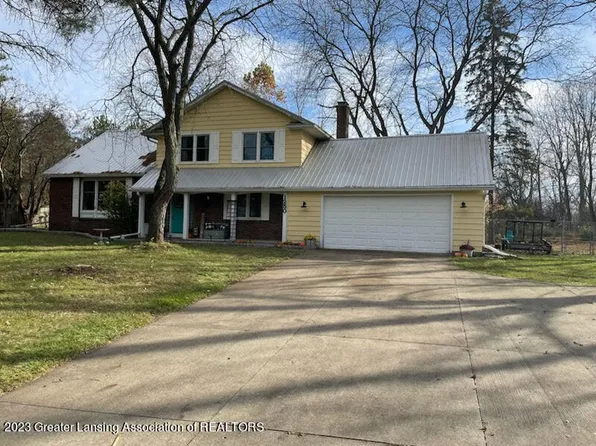 1250 E Twinbrook Dr, Dewitt, MI 48820