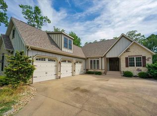 554 Weatherstone Dr, Branson West, MO 65737