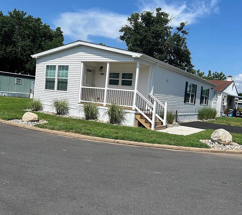 1st image of 3034 Chandler Dr S