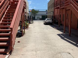 1231 E 4th St, Long Beach, CA 90802