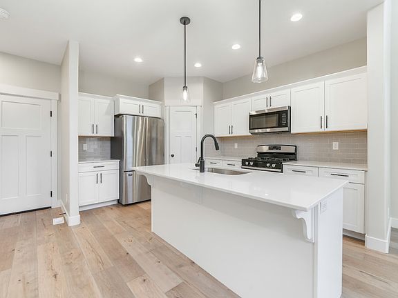 4th image of 2035 N 3830 W