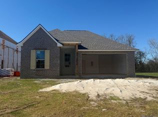 12063 Clare Ct, Geismar, LA 70734