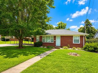 205 Columbia Ave, Tompkinsville, KY 42167