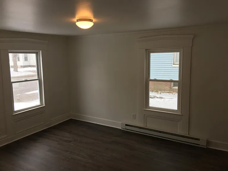 15 Maple St #1 — Photo 2
