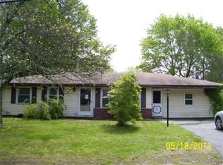 661 E Ashland St, Brockton, MA 02302